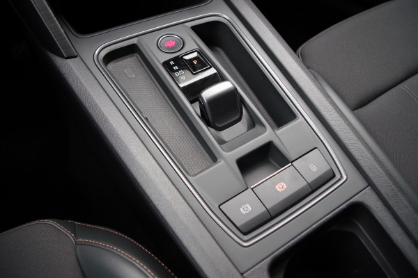 CUPRA Formentor 1.4 e-Hybrid 204 PK Business PHEV, Winterpakket, Adap. Cruise Control, Camera, Carplay CUPRA Formentor 1.4 e-Hybrid 204 PK Business PHEV, Winterpakket, Adap. Cruise Control, Camera, Carplay