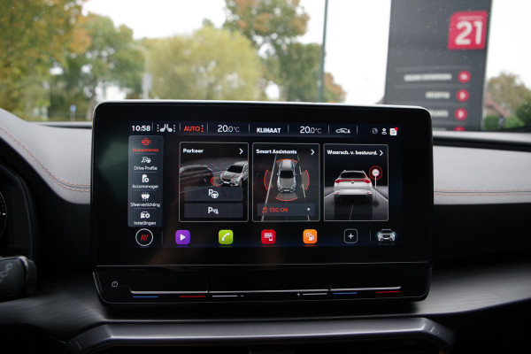 CUPRA Formentor 1.4 e-Hybrid 204 PK Business PHEV, Winterpakket, Adap. Cruise Control, Camera, Carplay CUPRA Formentor 1.4 e-Hybrid 204 PK Business PHEV, Winterpakket, Adap. Cruise Control, Camera, Carplay
