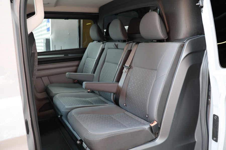 Ford Transit Custom 320 2.0 TDCI 170PK L2H1 DC LIMITED | 360 Camera | ACC | Blind Spot | Navigatie | Camera | CarPlay | Lane Assist | Elek. Trekhaak | 5-Zitter | Dubbel Cabine | MODELJAAR 2025 | BPM VRIJ | Verlengde fabrieksgarantie tot 12-2029 | Dubbel Cabine