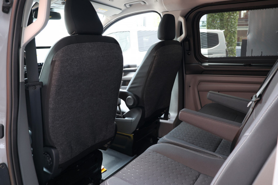 Ford Transit Custom 320 2.0 TDCI 170PK L2H1 DC LIMITED | 360 Camera | ACC | Blind Spot | Navigatie | Camera | CarPlay | Lane Assist | Elek. Trekhaak | 5-Zitter | Dubbel Cabine | MODELJAAR 2025 | BPM VRIJ | Verlengde fabrieksgarantie tot 12-2029 | Dubbel Cabine