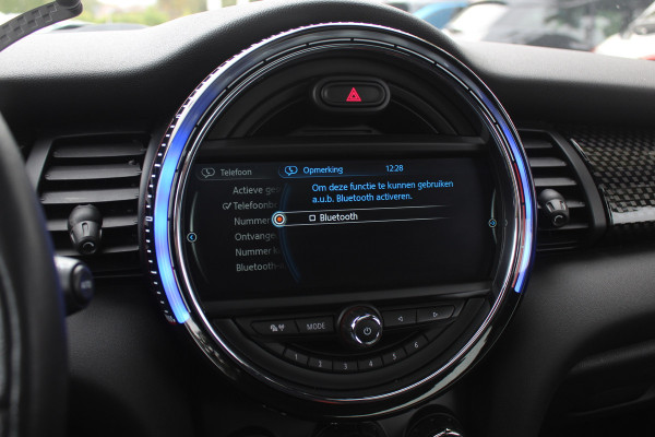 MINI Mini 2.0 John Cooper Works Chili / Panoramadak / JCW Stoelen / 18'' / Harman Kardon / Groot Navi. / Parkeerhulp V+A / Stoelverwarming / Cruise Control