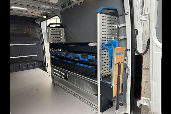 Mercedes-Benz Sprinter 317 CDI L2 H1 SORTIMO / Automaat / MBUX / Camera / Parkeersensoren / Navigatie / Airco