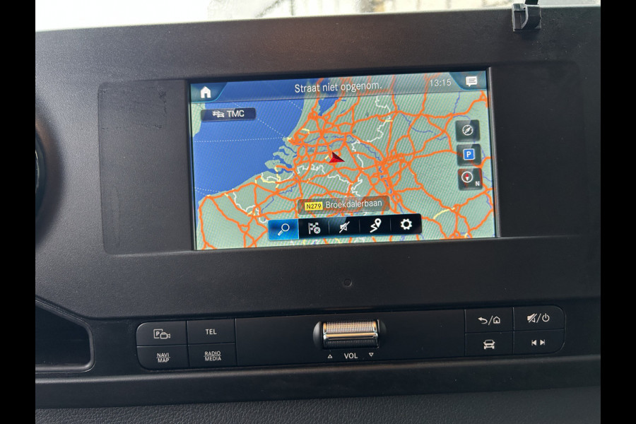 Mercedes-Benz Sprinter 317 CDI L2 H1 SORTIMO / Automaat / MBUX / Camera / Parkeersensoren / Navigatie / Airco