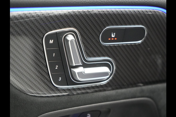 Mercedes-Benz Glb 250 AMG Line 225pk | Widescreen Navigatie | Alcantara Sportstoelen Memory & Verwarmd | Apple Carplay | Keyless | Camera | Navigatie | DAB |