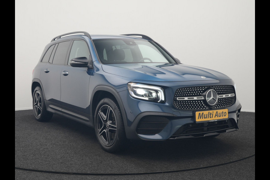Mercedes-Benz Glb 250 AMG Line 225pk | Widescreen Navigatie | Alcantara Sportstoelen Memory & Verwarmd | Apple Carplay | Keyless | Camera | Navigatie | DAB |