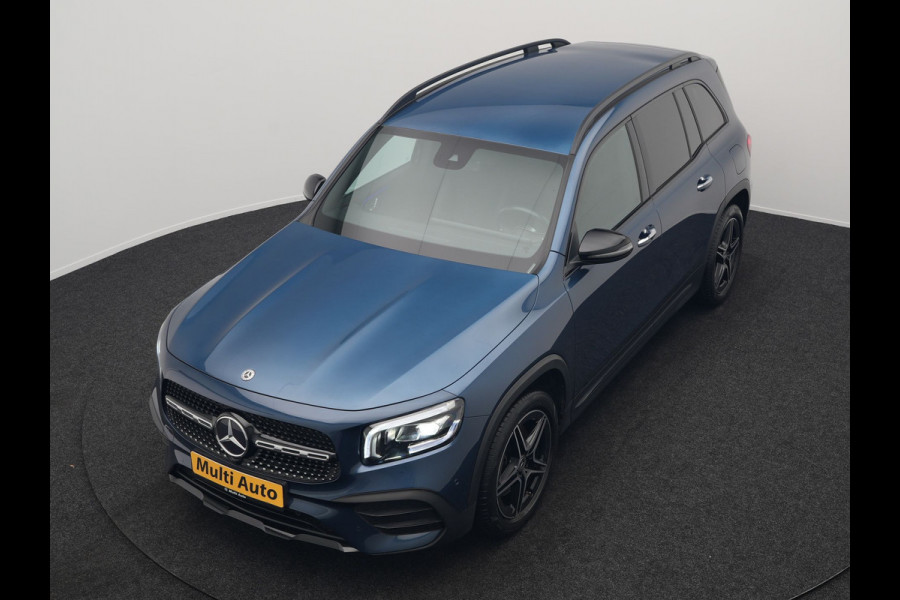 Mercedes-Benz Glb 250 AMG Line 225pk | Widescreen Navigatie | Alcantara Sportstoelen Memory & Verwarmd | Apple Carplay | Keyless | Camera | Navigatie | DAB |