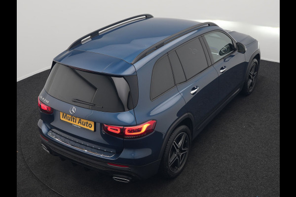 Mercedes-Benz Glb 250 AMG Line 225pk | Widescreen Navigatie | Alcantara Sportstoelen Memory & Verwarmd | Apple Carplay | Keyless | Camera | Navigatie | DAB |