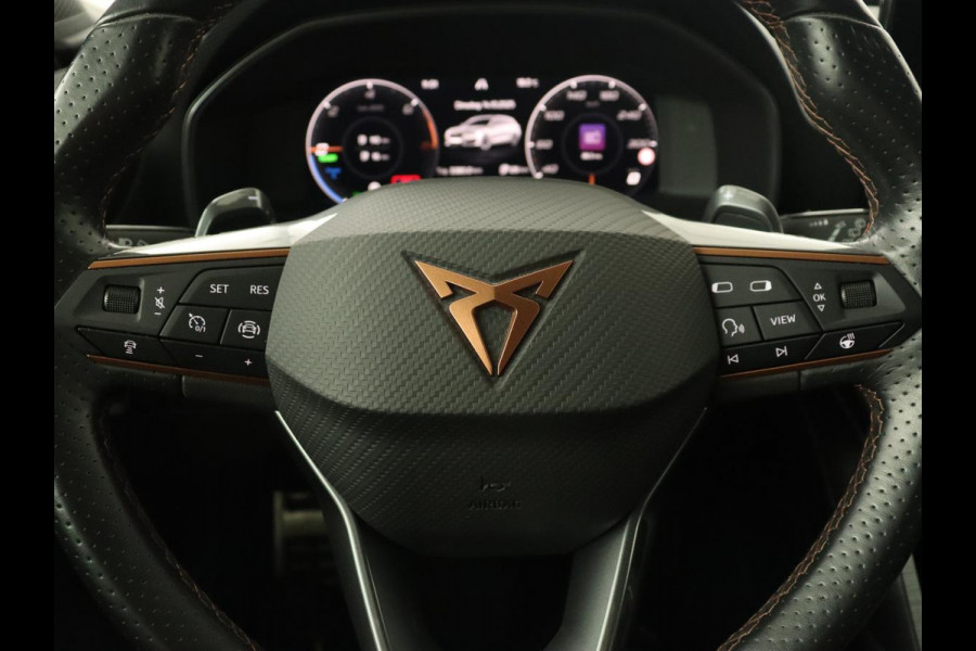 CUPRA Cupra Hybrid | Stoelverwarming | Camera | Adaptive cruise | Navigatie | Carplay | Sfeerverlichting | Keyless | Park Assist | Sportstoelen | Full LED | PHEV | Plug In