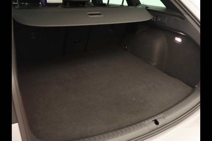 CUPRA Cupra Hybrid | Stoelverwarming | Camera | Adaptive cruise | Navigatie | Carplay | Sfeerverlichting | Keyless | Park Assist | Sportstoelen | Full LED | PHEV | Plug In