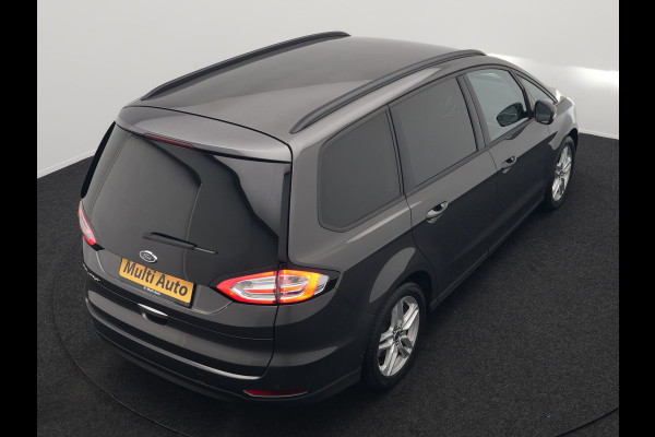 Ford Galaxy 2.0 Titanium 241pk Dealer O.H 7-Persoons Automaat | Camera | Apple Carplay | LED Koplampen | Stoelverwarming | Navigatie | 18"L.M |