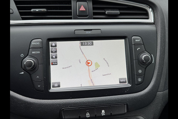 Kia cee'd 1.6 GDI ComfortPlusLine Navigator | Camera | Lichtmetalen Velgen | Navigatie | Cruise Control |