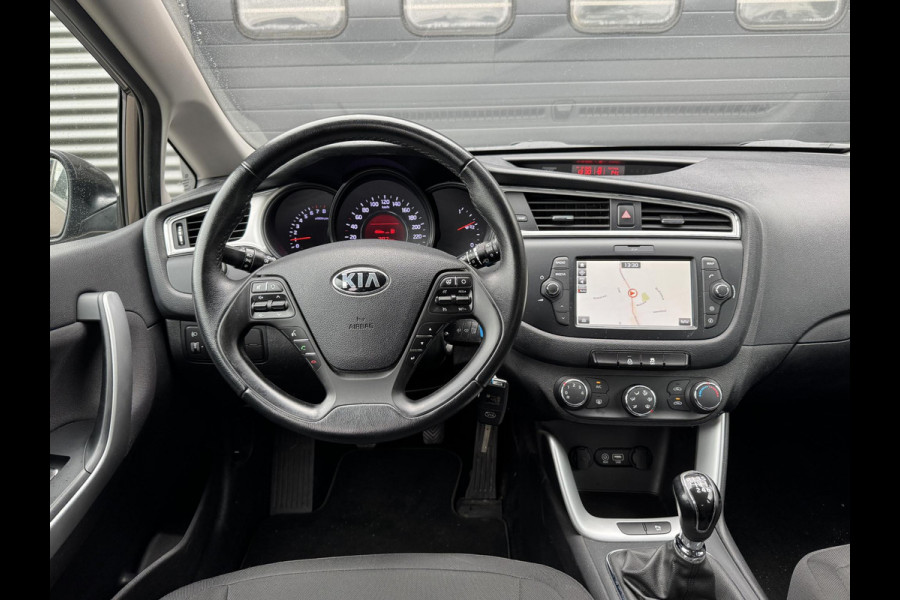 Kia cee'd 1.6 GDI ComfortPlusLine Navigator | Camera | Lichtmetalen Velgen | Navigatie | Cruise Control |