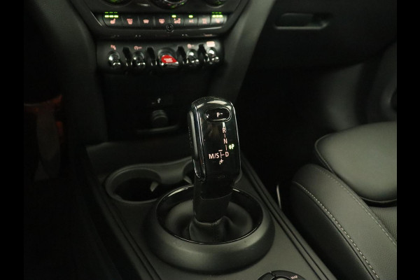 MINI Countryman 1.5 Cooper | Stoelverwarming | Trekhaak | Harman/Kardon | Carplay | Keyless | Navigatie | Climate control | Cruise control | Park Assist | Full LED