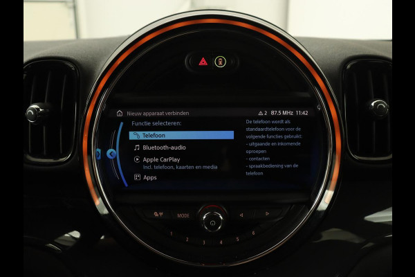 MINI Countryman 1.5 Cooper | Stoelverwarming | Trekhaak | Harman/Kardon | Carplay | Keyless | Navigatie | Climate control | Cruise control | Park Assist | Full LED