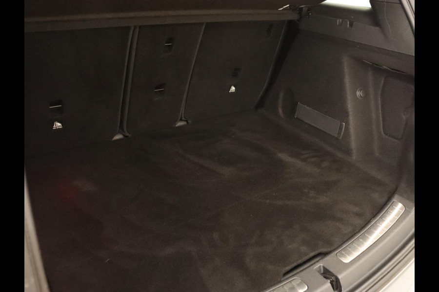 MINI Countryman 1.5 Cooper | Stoelverwarming | Trekhaak | Harman/Kardon | Carplay | Keyless | Navigatie | Climate control | Cruise control | Park Assist | Full LED
