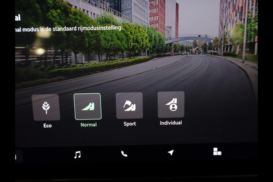 Škoda Kodiaq 1.5 TSI PHEV Sportline Business 204pk| trekhaak wegklapb| Navi| 19'LM-velgen| alarm