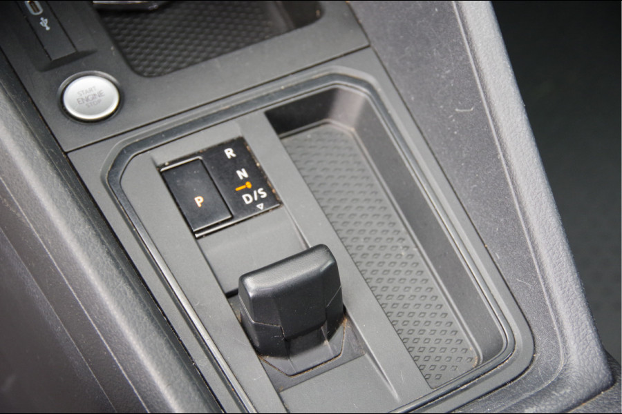 Volkswagen Caddy Cargo 2.0 TDI BLACK LINE 122PK AUT. LED, TREKHAAK, STANDKACHEL, CAMERA, CRUISE, AIRCO, PARKEERSENSOREN