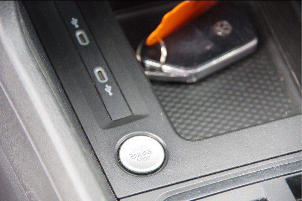 Volkswagen Caddy Cargo 2.0 TDI BLACK LINE 122PK AUT. LED, TREKHAAK, STANDKACHEL, CAMERA, CRUISE, AIRCO, PARKEERSENSOREN