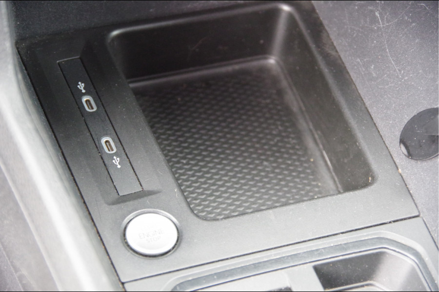 Volkswagen Caddy Cargo 2.0 TDI BLACK LINE 122PK AUT. LED, TREKHAAK, STANDKACHEL, CAMERA, CRUISE, AIRCO, PARKEERSENSOREN