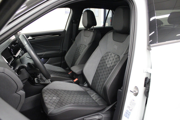 Volkswagen T-Roc 1.5 TSI R-Line Edition 3x R-Line|Pano|Camera|Side|Stoelverw.