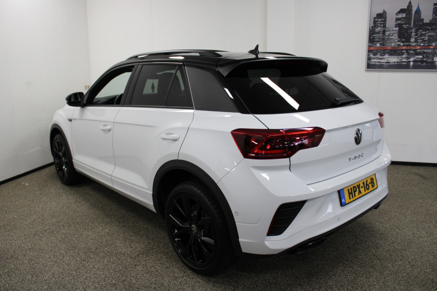 Volkswagen T-Roc 1.5 TSI R-Line Edition 3x R-Line|Pano|Camera|Side|Stoelverw.