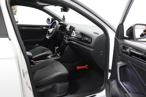 Volkswagen T-Roc 1.5 TSI R-Line Edition 3x R-Line|Pano|Camera|Side|Stoelverw.