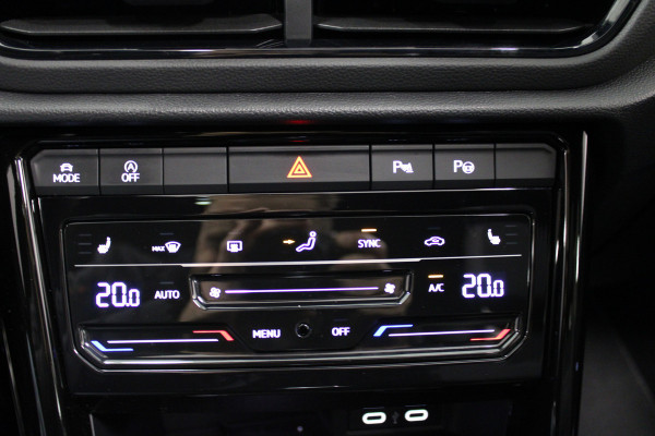 Volkswagen T-Roc 1.5 TSI R-Line Edition 3x R-Line|Pano|Camera|Side|Stoelverw.