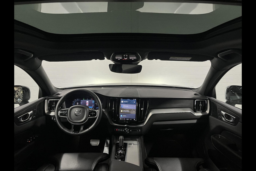 Volvo XC60 2.0 T6 Plug-in hybrid AWD R-Design Open dak | Trekhaak | Adapt. cruise | Head-up | 360 graden camera | Stoelventilatie