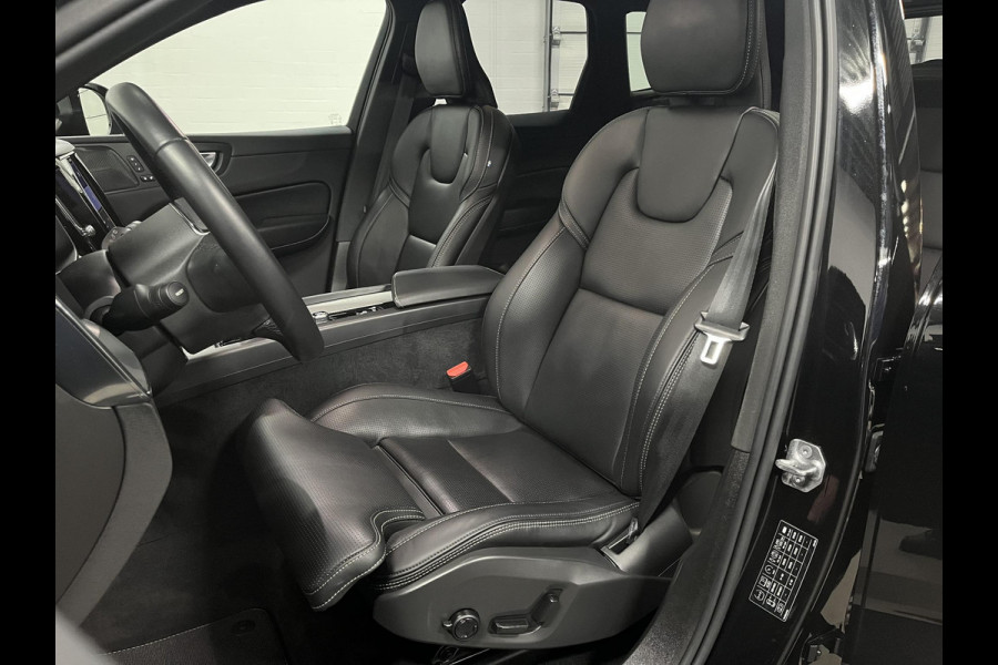 Volvo XC60 2.0 T6 Plug-in hybrid AWD R-Design Open dak | Trekhaak | Adapt. cruise | Head-up | 360 graden camera | Stoelventilatie