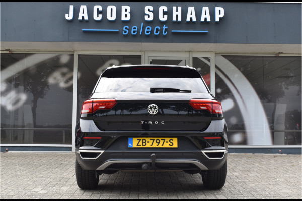 Volkswagen T-Roc 1.5 TSI Style Automaat Navigatie / Adap. Cruise / Trekhaak / Camera / PDC v+a / 17" LM