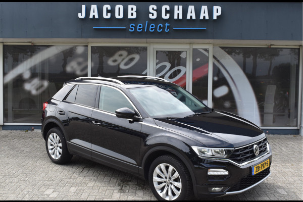 Volkswagen T-Roc 1.5 TSI Style Automaat Navigatie / Adap. Cruise / Trekhaak / Camera / PDC v+a / 17" LM