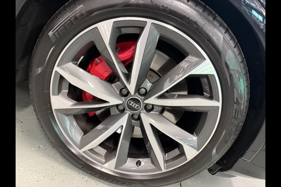 Audi Q7 60 TFSI e quattro 462PK 3X S-LINE BLACK-LINE PANO/DAB/M-STOELEN/SFEERVERL/B&O/CARPLAY/V-COCKPIT/// Audi Q7 60 TFSI e quattro 462PK 3X S-LINE BLACK-LINE PANO/DAB/M-STOELEN/SFEERVERL/B&O/CARPLAY/V-COCKPIT///