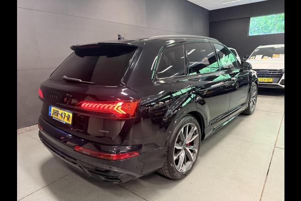 Audi Q7 60 TFSI e quattro 462PK 3X S-LINE BLACK-LINE PANO/DAB/M-STOELEN/SFEERVERL/B&O/CARPLAY/V-COCKPIT/// Audi Q7 60 TFSI e quattro 462PK 3X S-LINE BLACK-LINE PANO/DAB/M-STOELEN/SFEERVERL/B&O/CARPLAY/V-COCKPIT///