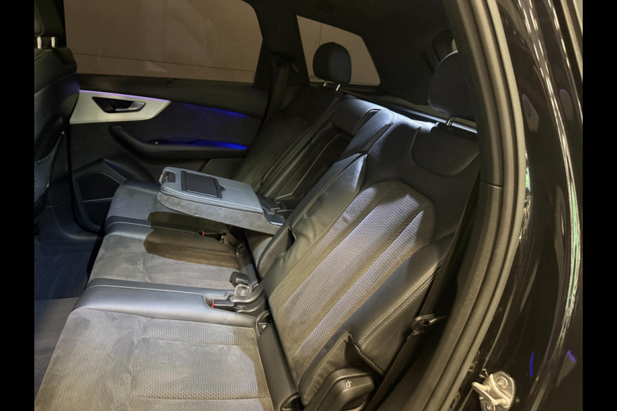 Audi Q7 60 TFSI e quattro 462PK 3X S-LINE BLACK-LINE PANO/DAB/M-STOELEN/SFEERVERL/B&O/CARPLAY/V-COCKPIT/// Audi Q7 60 TFSI e quattro 462PK 3X S-LINE BLACK-LINE PANO/DAB/M-STOELEN/SFEERVERL/B&O/CARPLAY/V-COCKPIT///