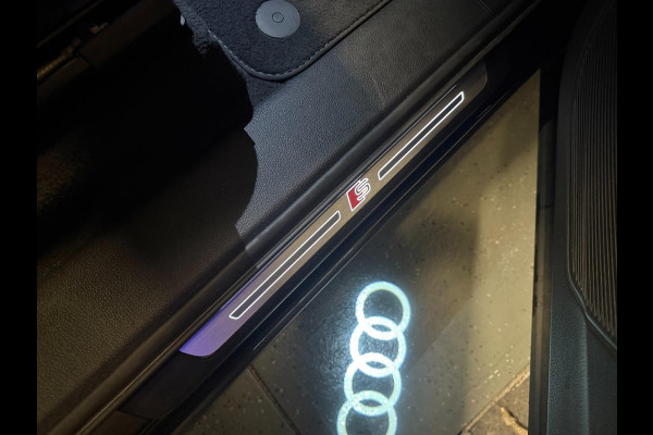 Audi Q7 60 TFSI e quattro 462PK 3X S-LINE BLACK-LINE PANO/DAB/M-STOELEN/SFEERVERL/B&O/CARPLAY/V-COCKPIT/// Audi Q7 60 TFSI e quattro 462PK 3X S-LINE BLACK-LINE PANO/DAB/M-STOELEN/SFEERVERL/B&O/CARPLAY/V-COCKPIT///