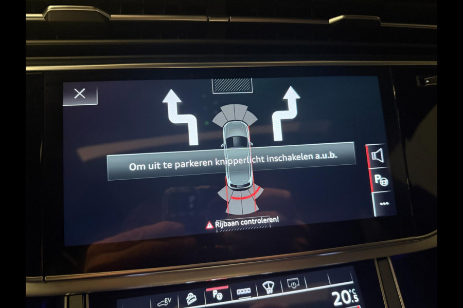 Audi Q7 60 TFSI e quattro 462PK 3X S-LINE BLACK-LINE PANO/DAB/M-STOELEN/SFEERVERL/B&O/CARPLAY/V-COCKPIT/// Audi Q7 60 TFSI e quattro 462PK 3X S-LINE BLACK-LINE PANO/DAB/M-STOELEN/SFEERVERL/B&O/CARPLAY/V-COCKPIT///