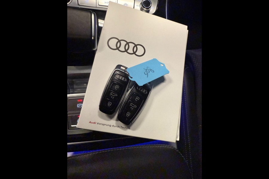 Audi Q7 60 TFSI e quattro 462PK 3X S-LINE BLACK-LINE PANO/DAB/M-STOELEN/SFEERVERL/B&O/CARPLAY/V-COCKPIT/// Audi Q7 60 TFSI e quattro 462PK 3X S-LINE BLACK-LINE PANO/DAB/M-STOELEN/SFEERVERL/B&O/CARPLAY/V-COCKPIT///