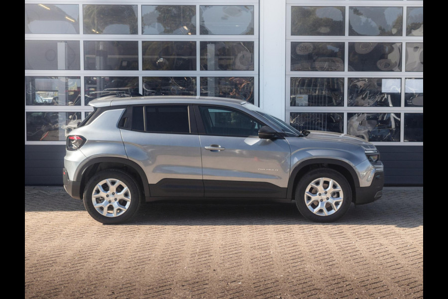 Jeep Avenger Business Edition 54 kWh | Uit voorraad leverbaar | 17% Bijtelling | Winter Pack | Warmtepomp | Apple Carplay | Clima | Keyless | Adapt. Cruise | 17" | Camera Jeep Avenger Business Edition 54 kWh | Uit voorraad leverbaar | 17% Bijtelling | Winter Pack | Warmtepomp | Apple Carplay | Clima | Keyless | Adapt. Cruise | 17" | Camera