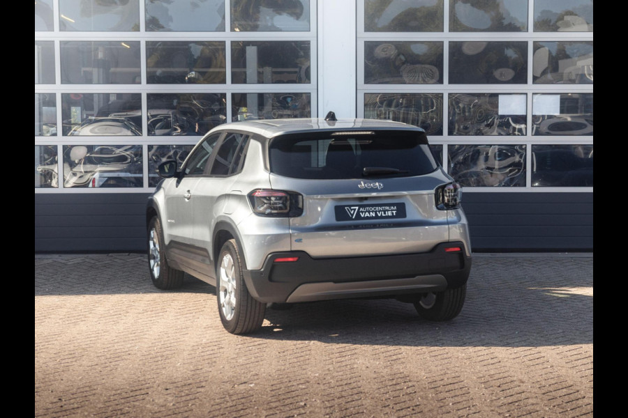 Jeep Avenger Business Edition 54 kWh | Uit voorraad leverbaar | 17% Bijtelling | Winter Pack | Warmtepomp | Apple Carplay | Clima | Keyless | Adapt. Cruise | 17" | Camera Jeep Avenger Business Edition 54 kWh | Uit voorraad leverbaar | 17% Bijtelling | Winter Pack | Warmtepomp | Apple Carplay | Clima | Keyless | Adapt. Cruise | 17" | Camera