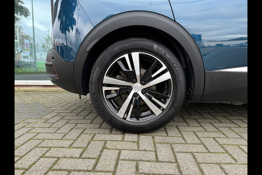Peugeot 3008 1.6 HYbrid 225 GT - Automaat - Pano/schuifdak - Navi - Camera