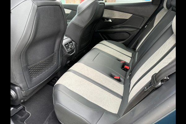 Peugeot 3008 1.6 HYbrid 225 GT - Automaat - Pano/schuifdak - Navi - Camera