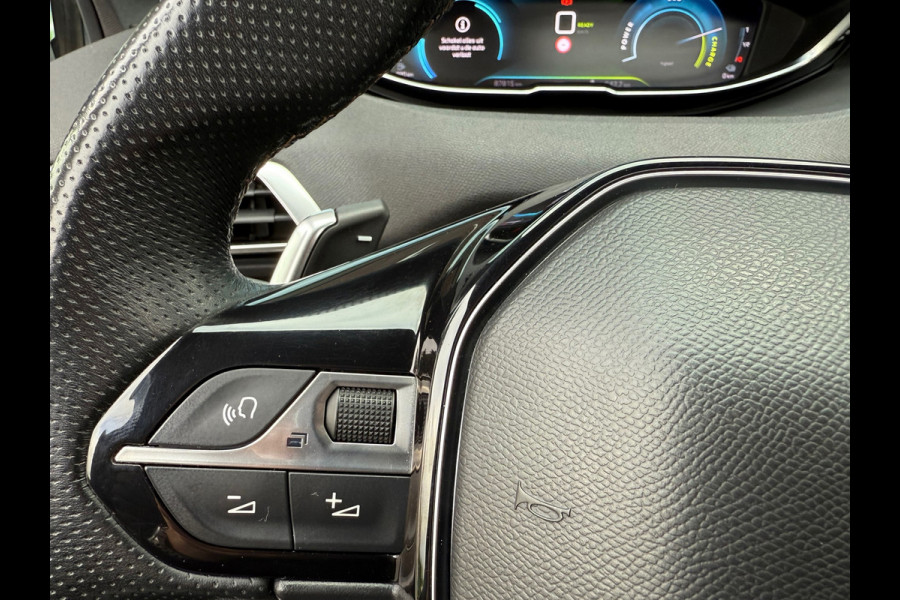 Peugeot 3008 1.6 HYbrid 225 GT - Automaat - Pano/schuifdak - Navi - Camera