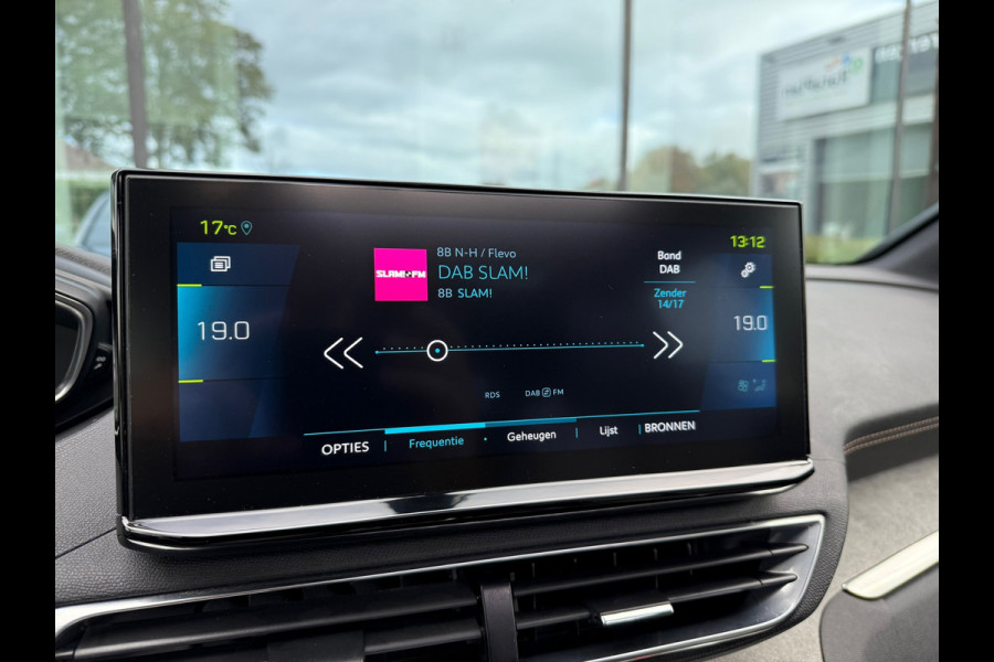 Peugeot 3008 1.6 HYbrid 225 GT - Automaat - Pano/schuifdak - Navi - Camera