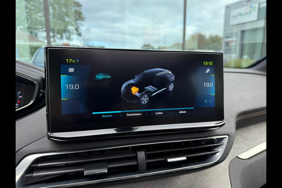 Peugeot 3008 1.6 HYbrid 225 GT - Automaat - Pano/schuifdak - Navi - Camera