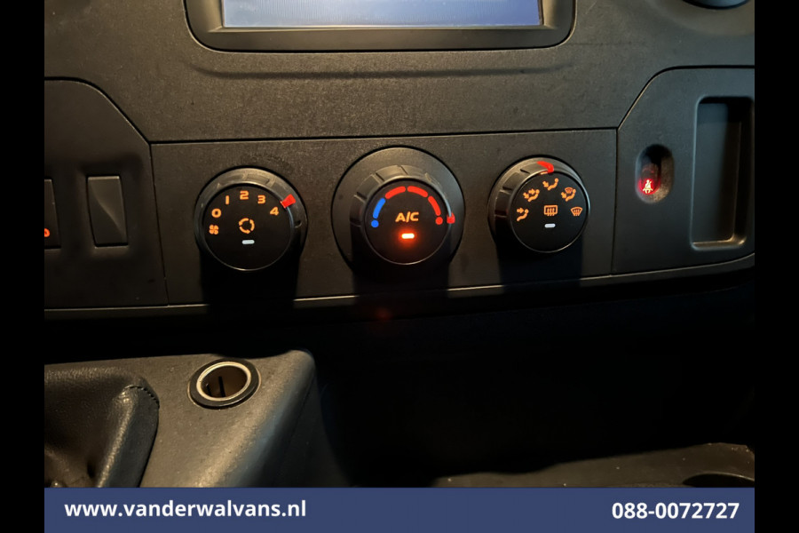 Renault Master 2.3 dCi 131pk L3H2 Euro6 Airco | Camera | Navigatie | Cruisecontrol | 270 Graden Achterdeuren Parkeersensoren, Bijrijdersbank