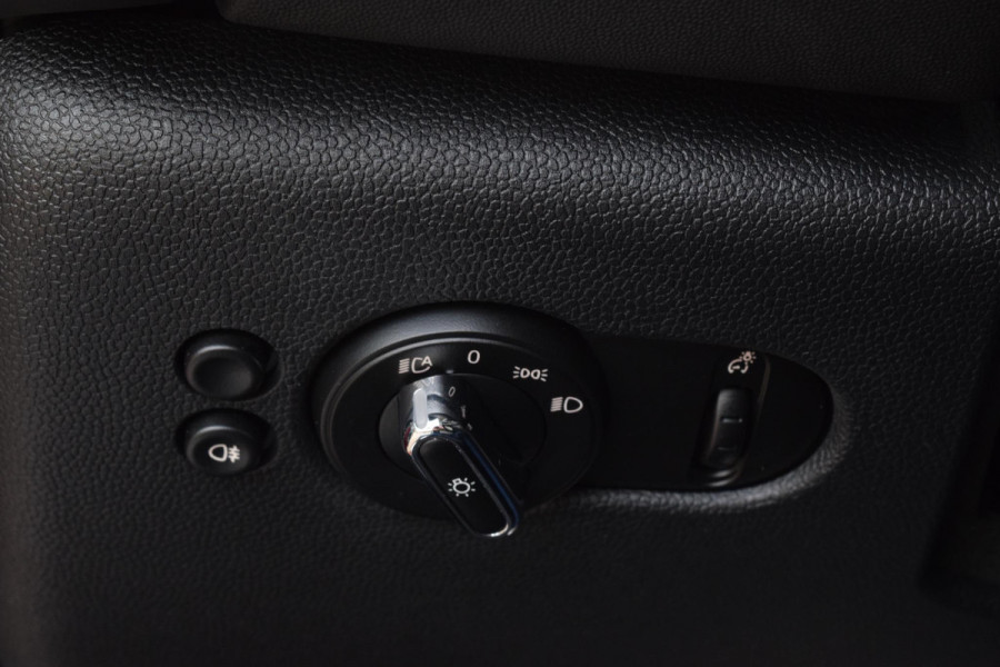 MINI Mini 1.5 Cooper|Led|PDC|Nav|Clima|Cruise|