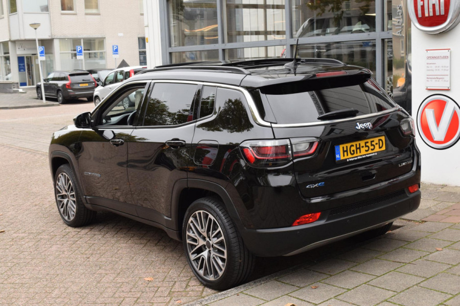 Jeep Compass 4xe 190 Plug-in Hybrid Electric Limited Lease Ed. Jeep Compass 4xe 190 Plug-in Hybrid Electric Limited Lease Ed.