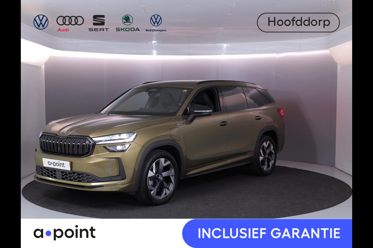 Škoda Kodiaq 1.5 TSI PHEV Sportline Business 204pk| trekhaak wegklapb| Navi| 19'LM-velgen| alarm Škoda Kodiaq 1.5 TSI PHEV Sportline Business 204pk| trekhaak wegklapb| Navi| 19'LM-velgen| alarm