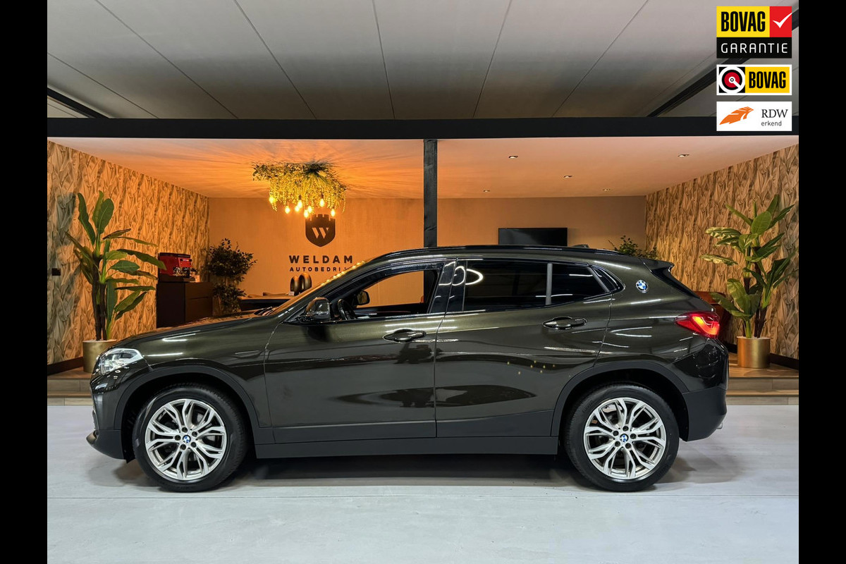 BMW X2 SDrive18i Advantage Plus Garantie Camera StoelVW Elek Achterklep Cruise Clima Navi Led Rijklaar BMW X2 SDrive18i Advantage Plus Garantie Camera StoelVW Elek Achterklep Cruise Clima Navi Led Rijklaar