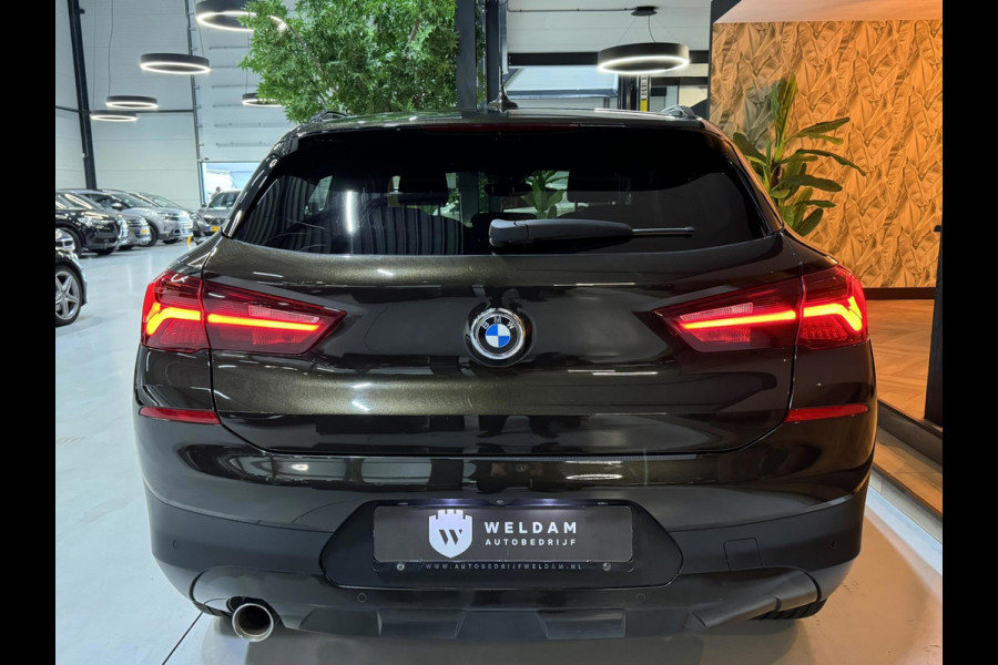 BMW X2 SDrive18i Advantage Plus Garantie Camera StoelVW Elek Achterklep Cruise Clima Navi Led Rijklaar